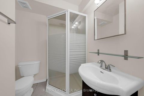 Photo 42 at 12 Yellowood Circle, Patterson, Vaughan