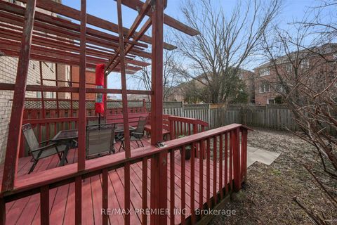 Photo 47 at 12 Yellowood Circle, Patterson, Vaughan