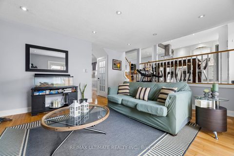 Photo 8 at 864 Copperfield Drive, Eastdale, Oshawa