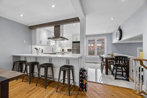 Photo 17 at 864 Copperfield Drive, Eastdale, Oshawa