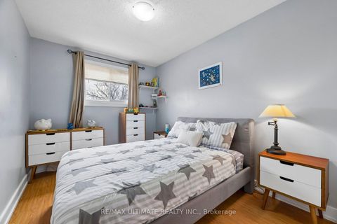 Photo 27 at 864 Copperfield Drive, Eastdale, Oshawa