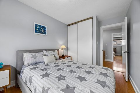 Photo 28 at 864 Copperfield Drive, Eastdale, Oshawa