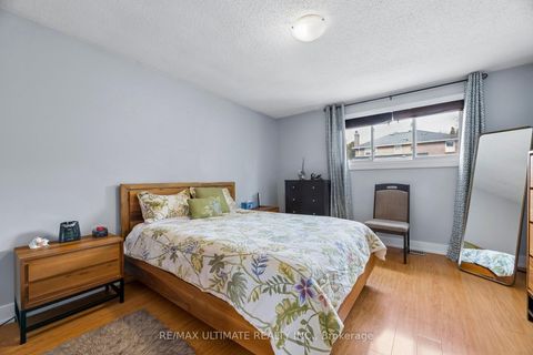 Photo 32 at 864 Copperfield Drive, Eastdale, Oshawa