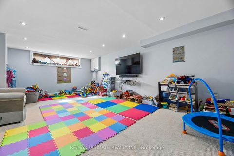 Photo 35 at 864 Copperfield Drive, Eastdale, Oshawa