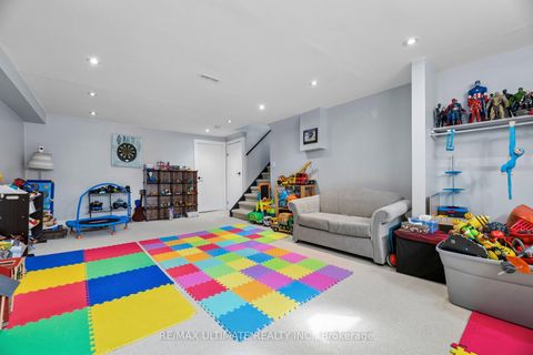 Photo 37 at 864 Copperfield Drive, Eastdale, Oshawa