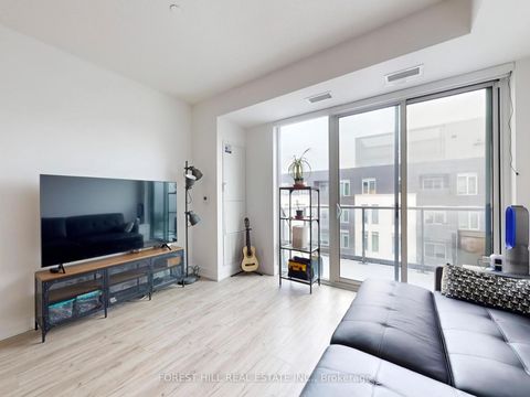 Photo 11 at 648 - 25 Adra Grado Way, Bayview Village, Toronto