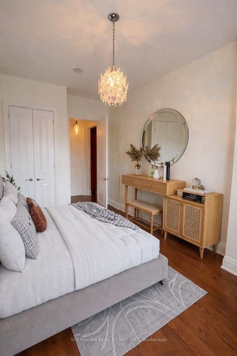 Photo 9 at 425 - 80 Burns Boulevard, King City, King