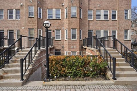 Photo 3 at 126 - 760 LAWRENCE Avenue W, Glen Park, Toronto