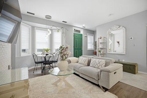 Photo 11 at 126 - 760 LAWRENCE Avenue W, Glen Park, Toronto