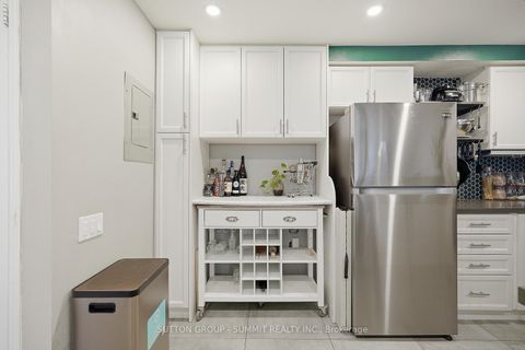 Photo 20 at 126 - 760 LAWRENCE Avenue W, Glen Park, Toronto