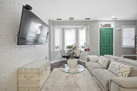 Photo 25 at 126 - 760 LAWRENCE Avenue W, Glen Park, Toronto