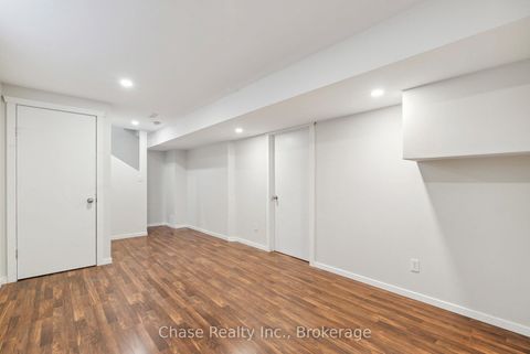 Photo 16 at 46 Sydenham Wells, Georgian Drive, Barrie