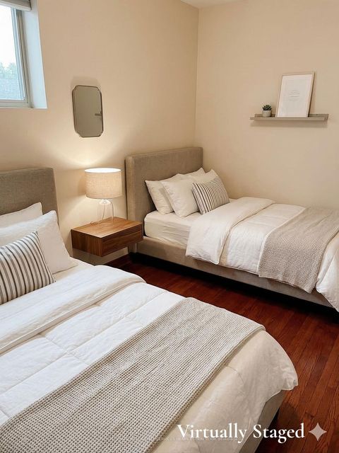 Photo 13 at 11 Foxley Street, Bellwoods, Toronto