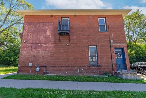 Photo 4 at 394 Centre Street S, Central, Oshawa