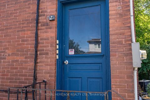 Photo 5 at 394 Centre Street S, Central, Oshawa