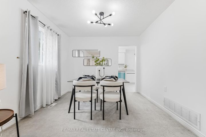 Photo 13 at 26 Braemore Road, Brampton West, Brampton