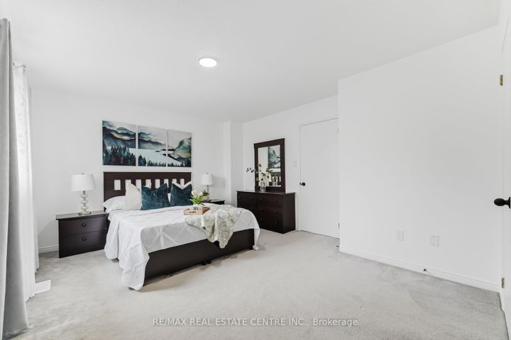 Photo 30 at 26 Braemore Road, Brampton West, Brampton