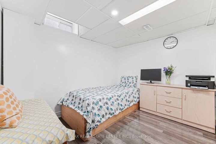 Photo 44 at 26 Braemore Road, Brampton West, Brampton