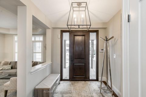 Photo 2 at 58 Versailles Crescent, Shore, Barrie