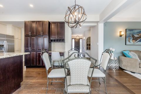 Photo 10 at 58 Versailles Crescent, Shore, Barrie