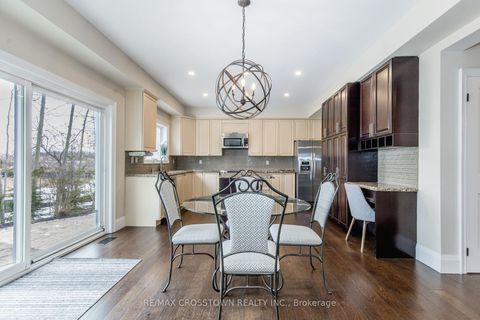 Photo 11 at 58 Versailles Crescent, Shore, Barrie