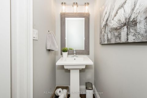 Photo 15 at 58 Versailles Crescent, Shore, Barrie