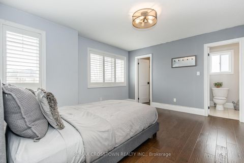 Photo 31 at 58 Versailles Crescent, Shore, Barrie