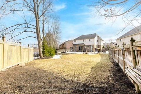 Photo 47 at 58 Versailles Crescent, Shore, Barrie