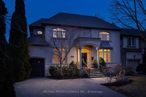 Photo 1 at 31 Gardenvale Road, Queensway, Toronto