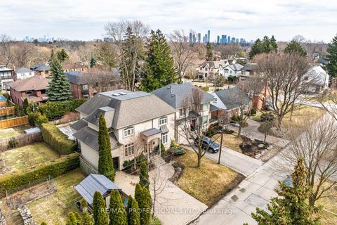 Photo 2 at 31 Gardenvale Road, Queensway, Toronto