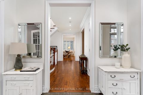 Photo 7 at 31 Gardenvale Road, Queensway, Toronto