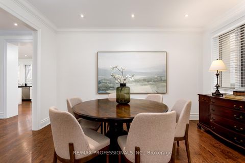 Photo 15 at 31 Gardenvale Road, Queensway, Toronto