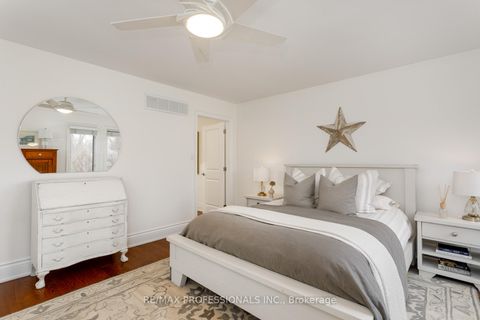 Photo 33 at 31 Gardenvale Road, Queensway, Toronto