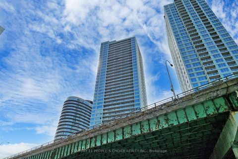 Photo 0 at 1006 - 17 Bathurst Street N, Waterfront Communities C1, Toronto