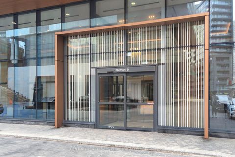 Photo 5 at 1006 - 17 Bathurst Street N, Waterfront Communities C1, Toronto