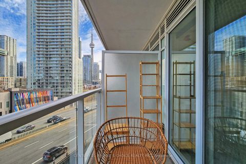 Photo 30 at 1006 - 17 Bathurst Street N, Waterfront Communities C1, Toronto