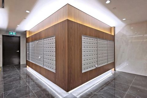 Photo 40 at 1006 - 17 Bathurst Street N, Waterfront Communities C1, Toronto