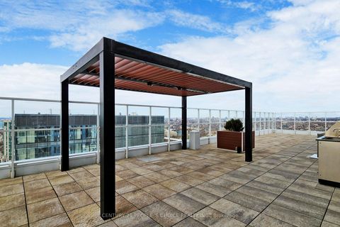 Photo 44 at 1006 - 17 Bathurst Street N, Waterfront Communities C1, Toronto