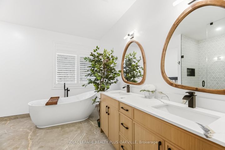 Photo 21 at 3409 Liptay Avenue, BC Bronte Creek, Oakville