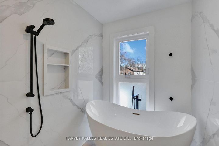 Photo 28 at 207 Sutherland Drive, Leaside, Toronto