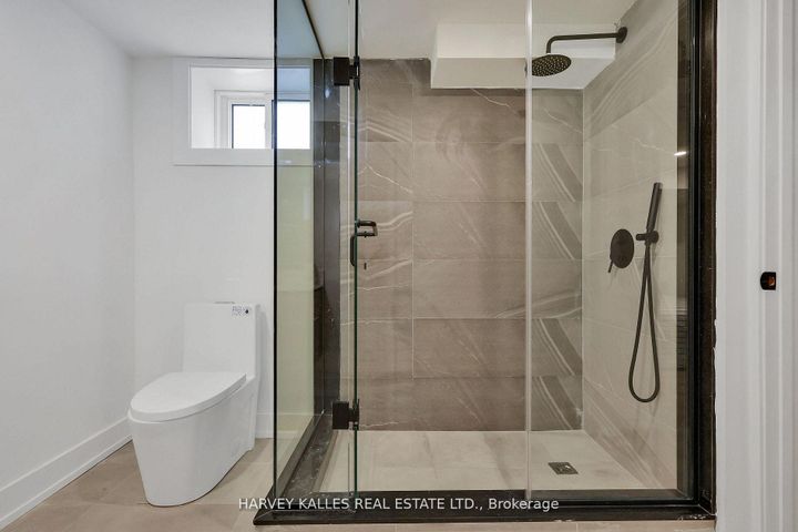 Photo 39 at 207 Sutherland Drive, Leaside, Toronto