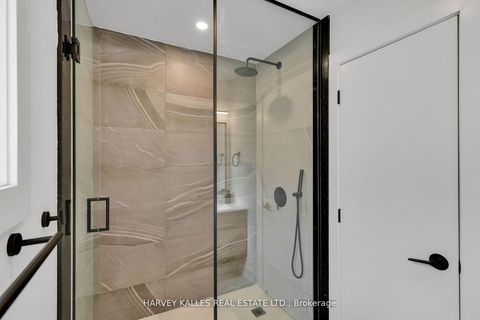 Photo 35 at 207 Sutherland Drive, Leaside, Toronto