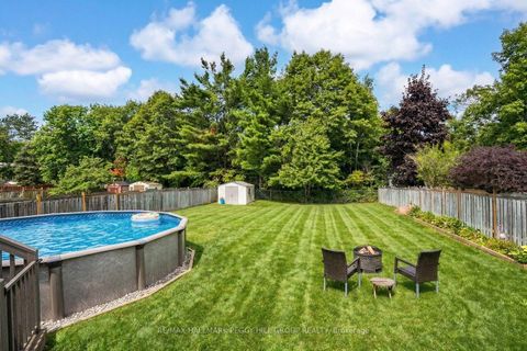 Photo 1 at 26 Kenwell Crescent, Holly, Barrie