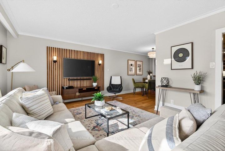 Photo 7 at 1525 Holburne Road, Lakeview, Mississauga