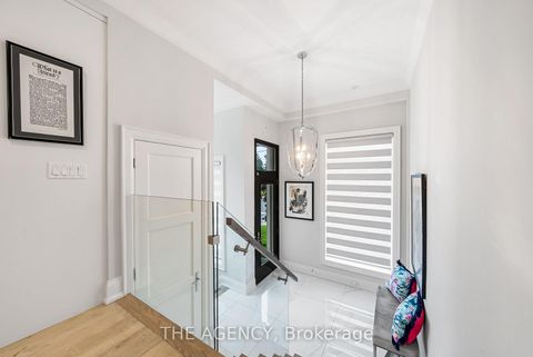 Photo 4 at 3062 Bayview Avenue, Willowdale East, Toronto
