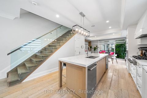 Photo 6 at 3062 Bayview Avenue, Willowdale East, Toronto