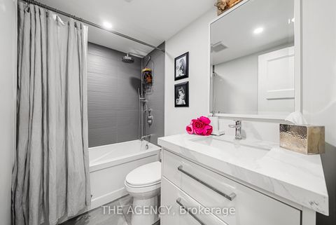 Photo 19 at 3062 Bayview Avenue, Willowdale East, Toronto