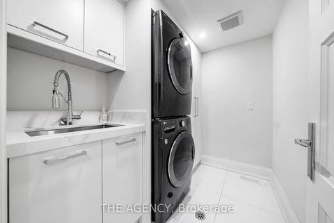 Photo 28 at 3062 Bayview Avenue, Willowdale East, Toronto