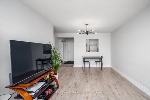 Photo 7 at 506 - 21 Overlea Boulevard, Thorncliffe Park, Toronto