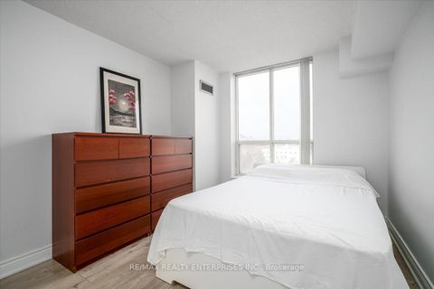 Photo 13 at 506 - 21 Overlea Boulevard, Thorncliffe Park, Toronto